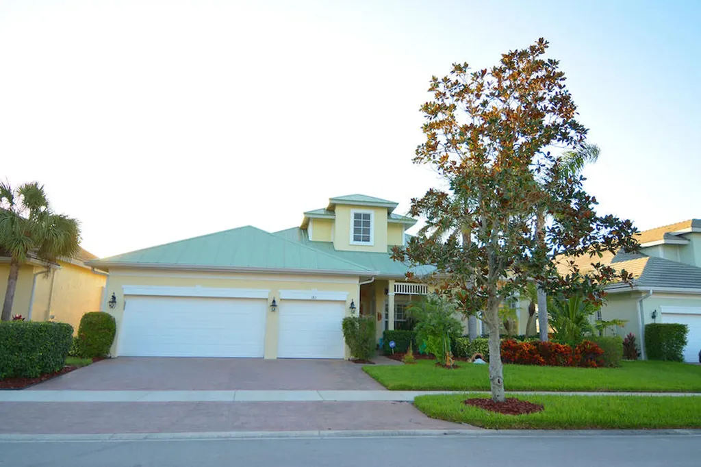 183 NW Magnolia Lakes Boulevard Port St Lucie FL 34986