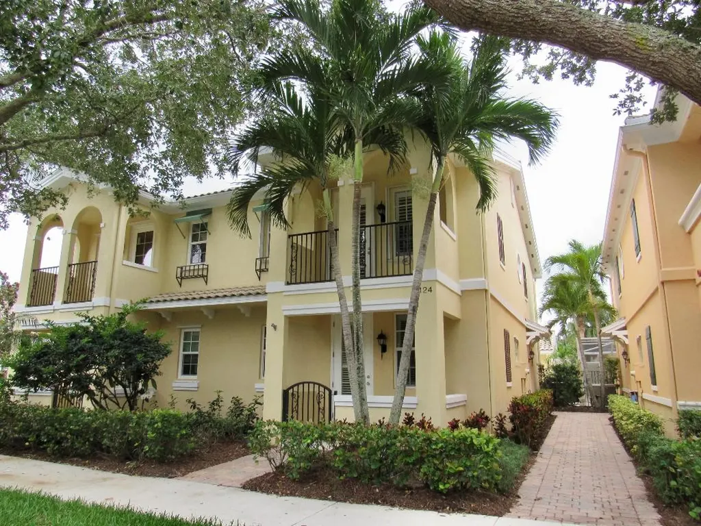 124 Soriano Drive Jupiter FL 33458