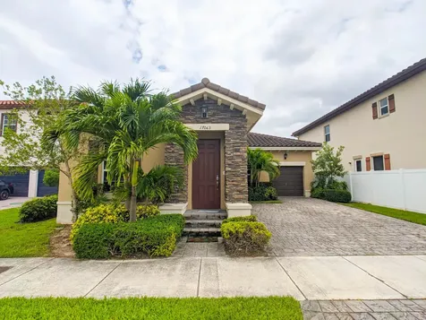 17063 SW 92nd Street Miami FL 33196