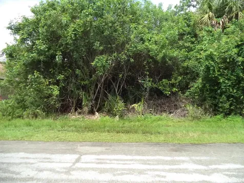 3790 SW Swope Street Port St Lucie FL 34953