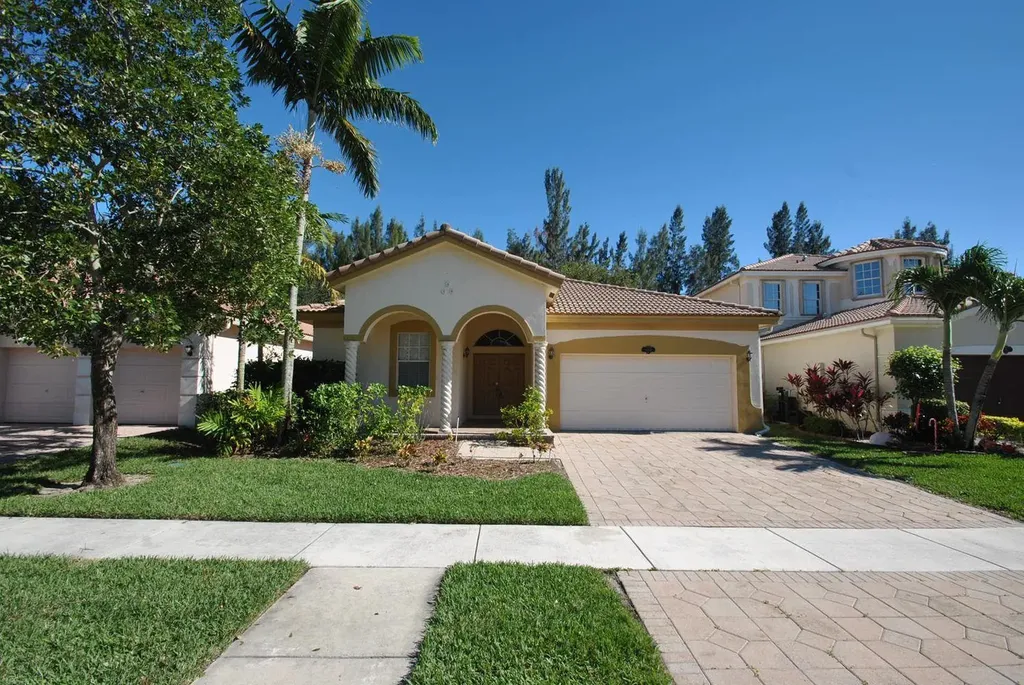10469 Galleria Street Wellington FL 33414