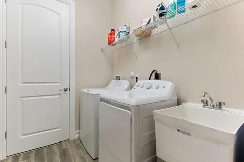 87 Dogwood Court Royal Palm Beach FL 33411