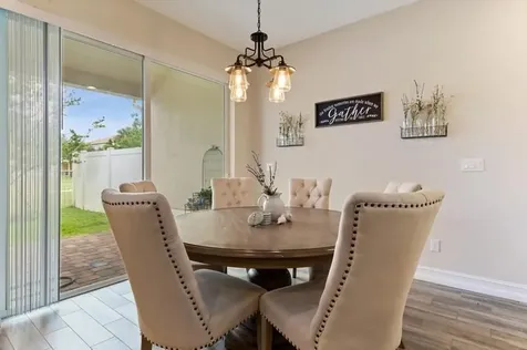 87 Dogwood Court Royal Palm Beach FL 33411