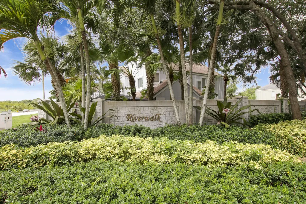 6222 Riverwalk Lane Jupiter FL 33458