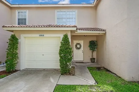 6868 Willow Creek Run Lake Worth FL 33463