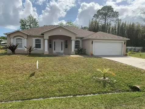 307 NW Aurora Street Port St Lucie FL 34983