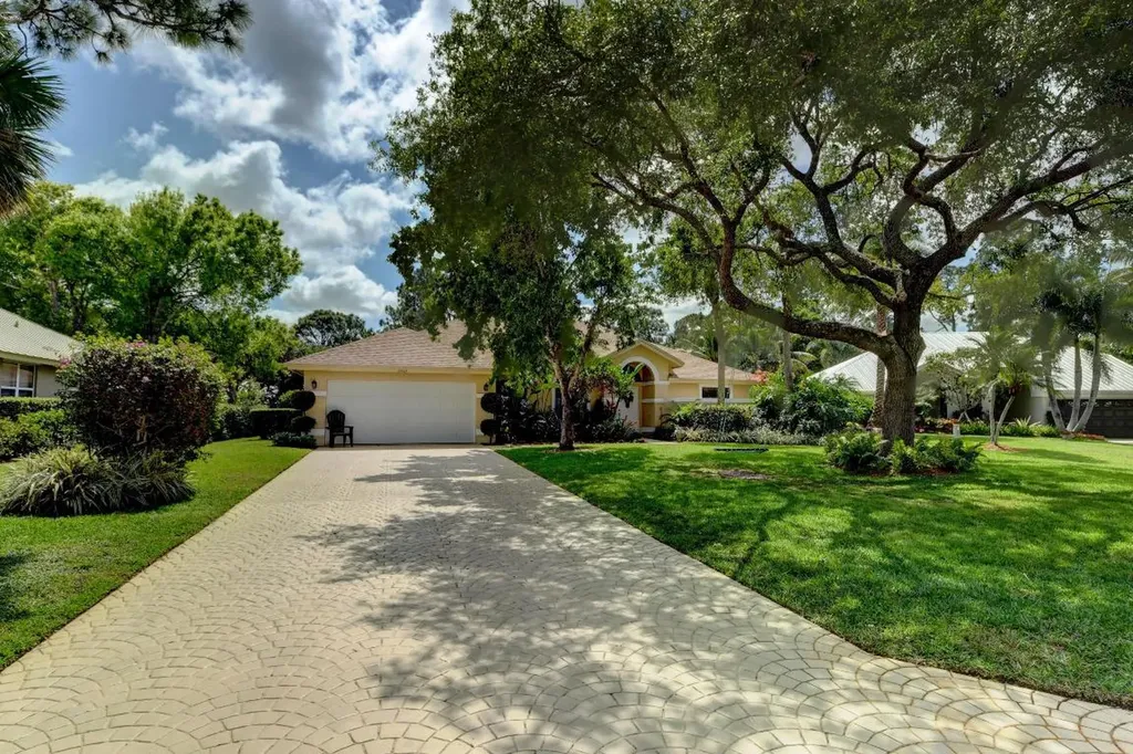 2358 SW Deepwood Pass Palm City FL 34990