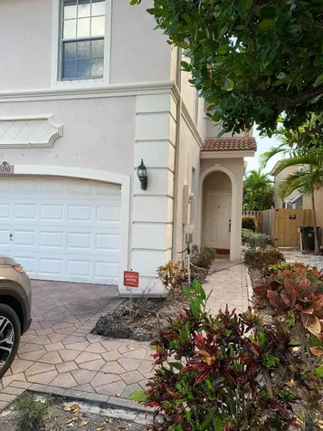 5180 Stagecoach Drive Coconut Creek FL 33073
