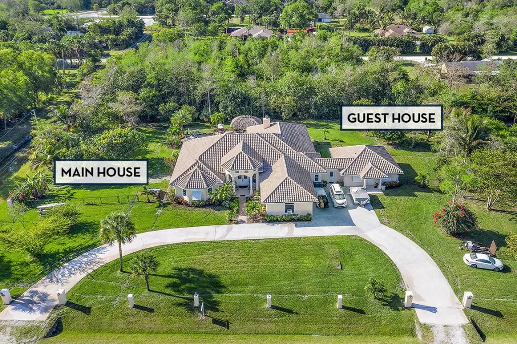 16726 64th Place N Loxahatchee FL 33470