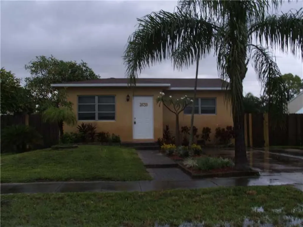 2639 Wilson Street Hollywood FL 33020
