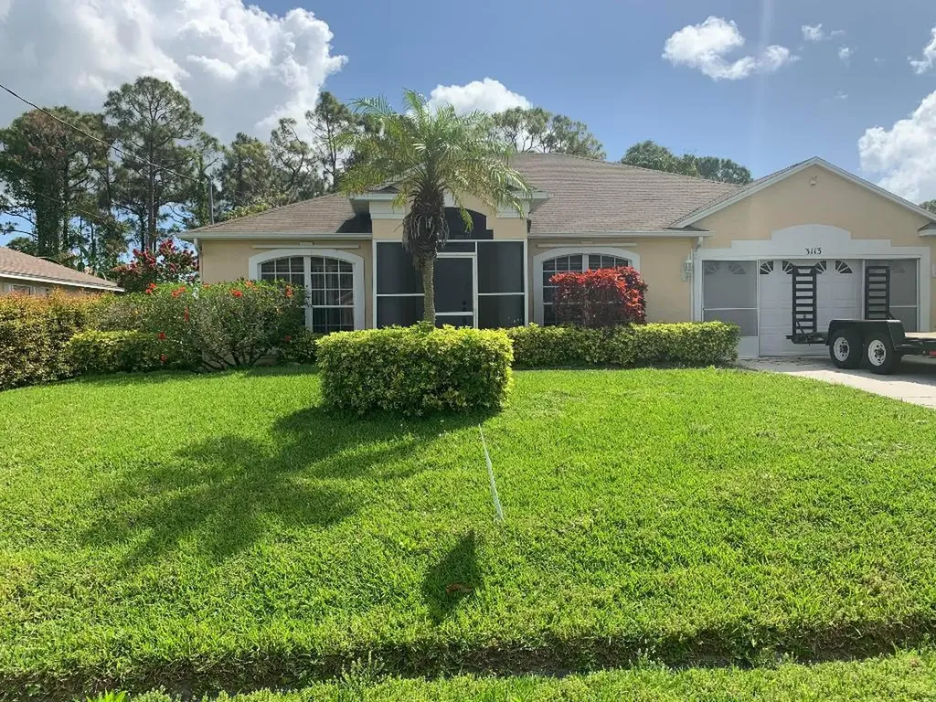 3113 SW Ann Arbor Road Port St Lucie FL 34953