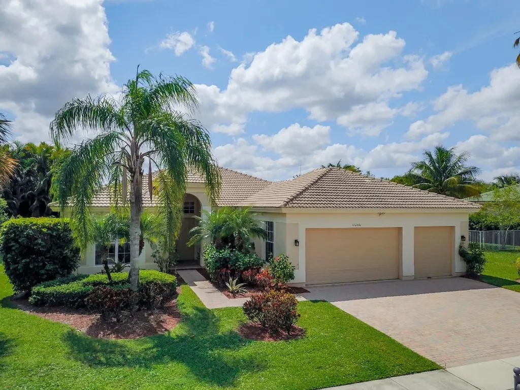 11206 Manderly Lane Wellington FL 33449