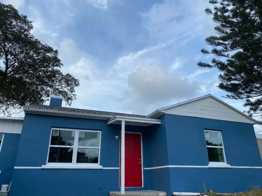 1004 Nebraska Avenue Fort Pierce FL 34950