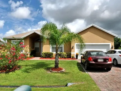 691 SW Mccomb Avenue Port St Lucie FL 34953