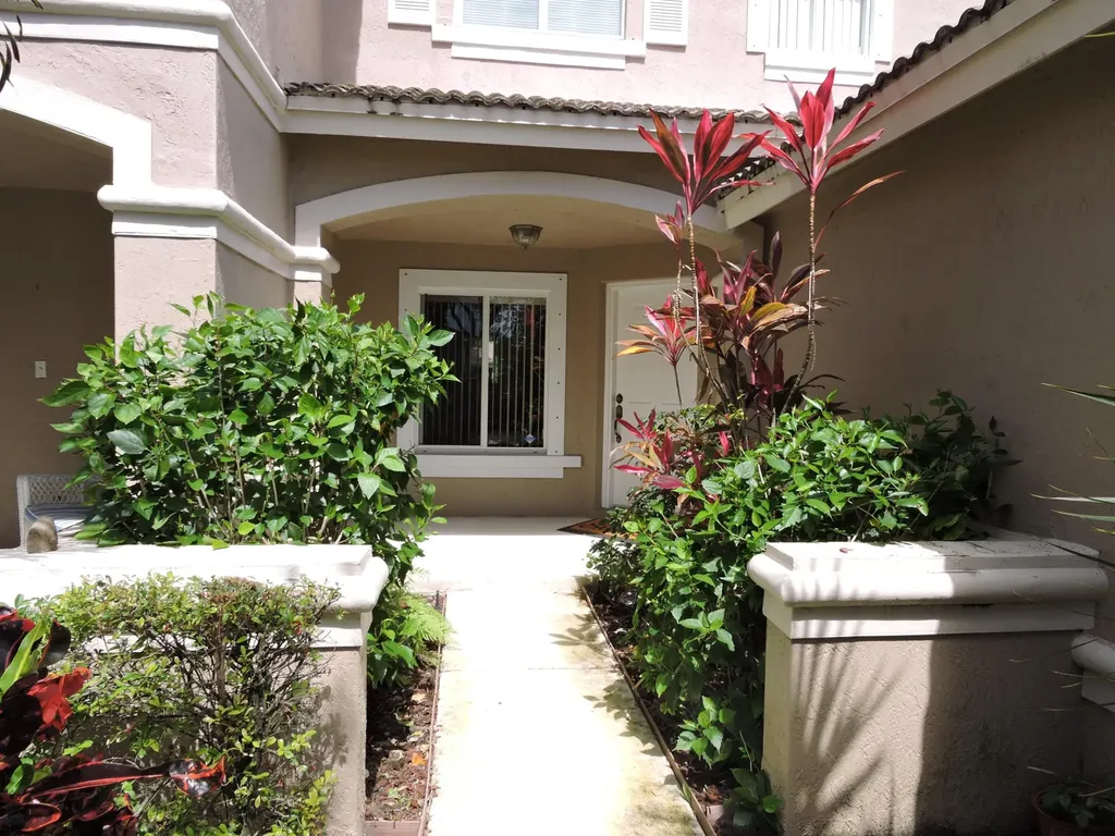 4843 Pinemore Lane Lake Worth FL 33463