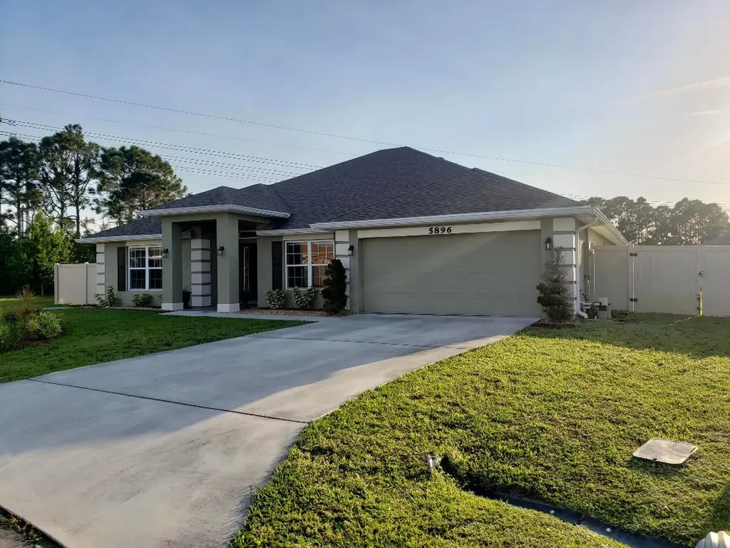 5896 NW Joan Court Port St Lucie FL 34986