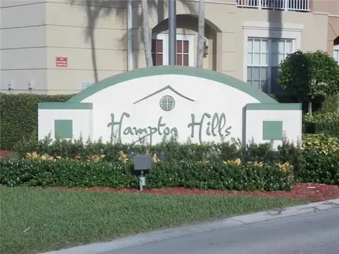 5904 Manchester Way Tamarac FL 33321
