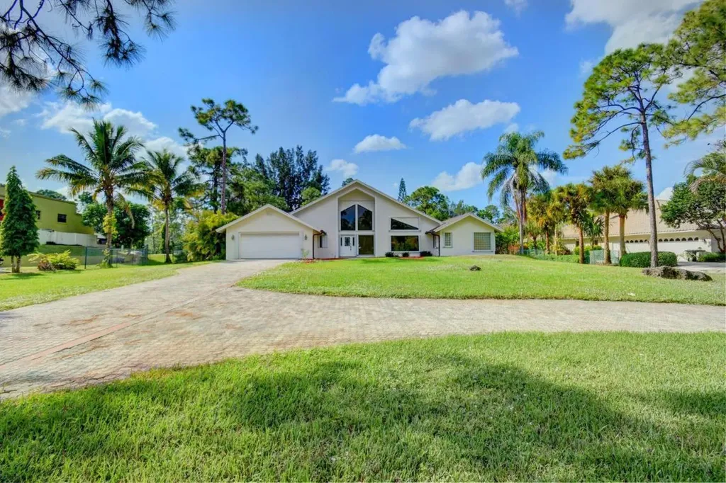 6113 NW 66th Way Parkland FL 33067