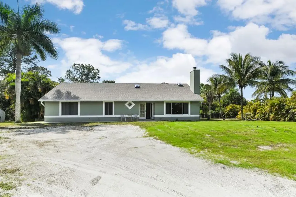12986 66th Street N West Palm Beach FL 33412