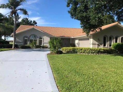 1205 SW Bent Pine Cove Port St Lucie FL 34986
