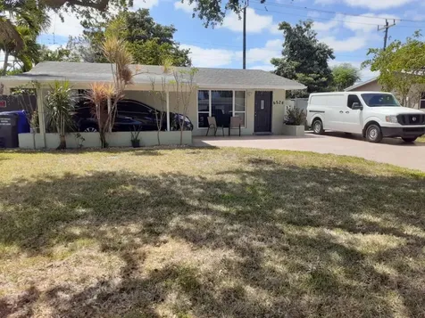 6524 Fletcher Street Hollywood FL 33023