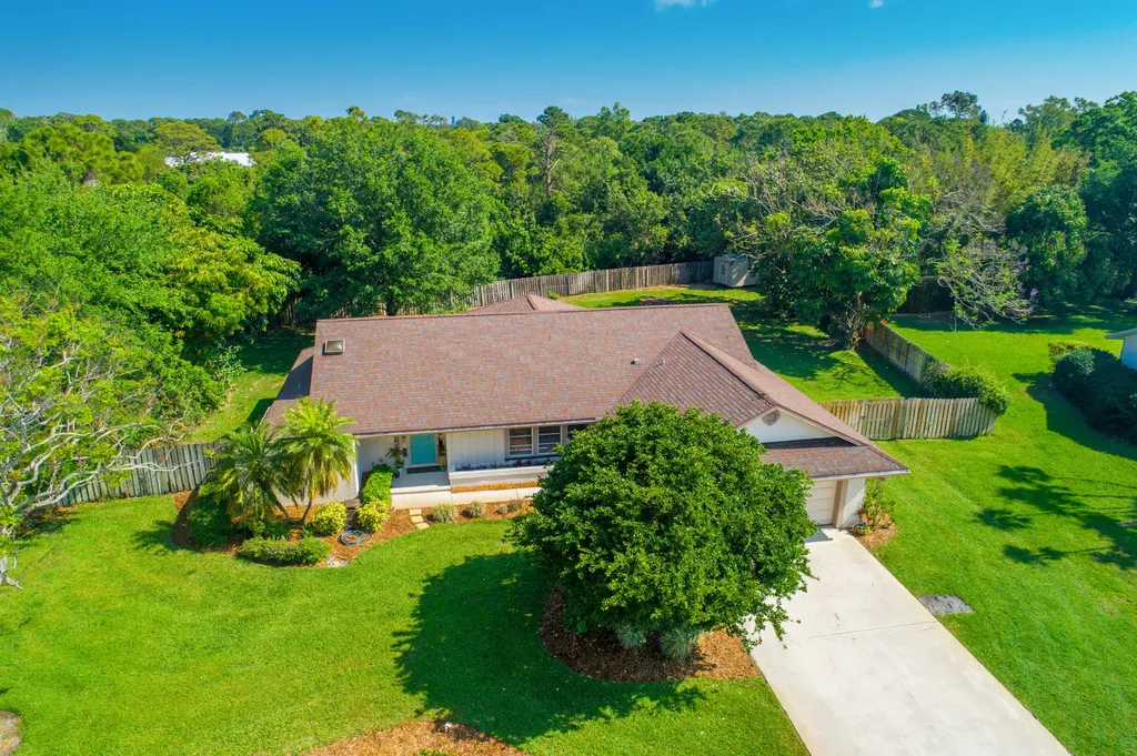 2961 NE Heather Court Jensen Beach FL 34957