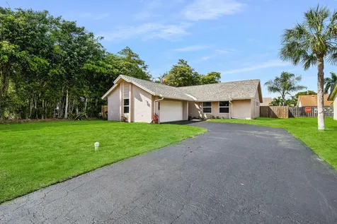 7757 Cedro Court Lake Worth FL 33467