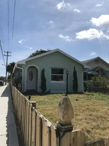 332 N D Street Lake Worth Beach FL 33460