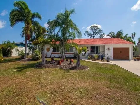 1817 SE Elkhart Terrace Port St Lucie FL 34952