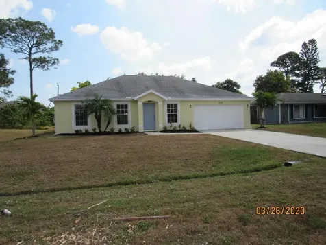 1333 SE Sandia Drive Port St Lucie FL 34983