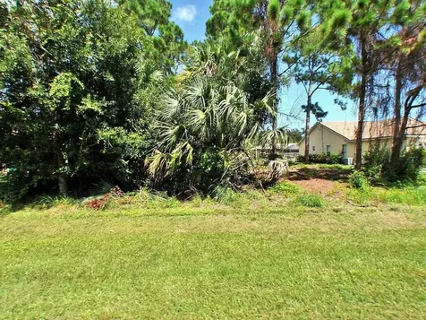 2331 SE Melaleuca Boulevard Port St Lucie FL 34952