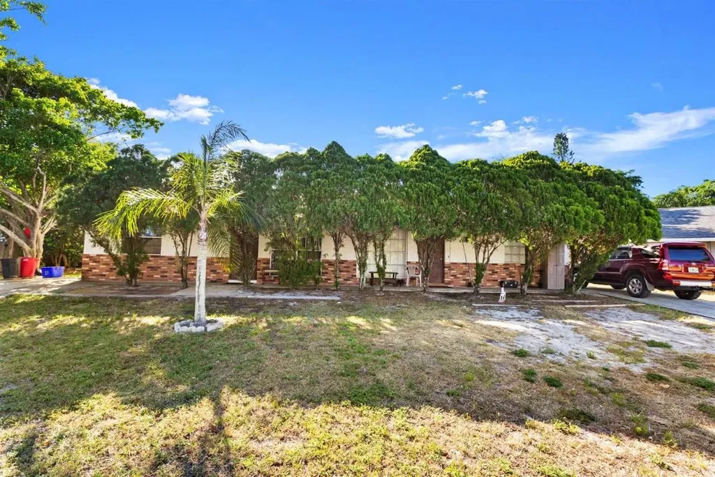 4308 SE Hamilton Lane Stuart FL 34997