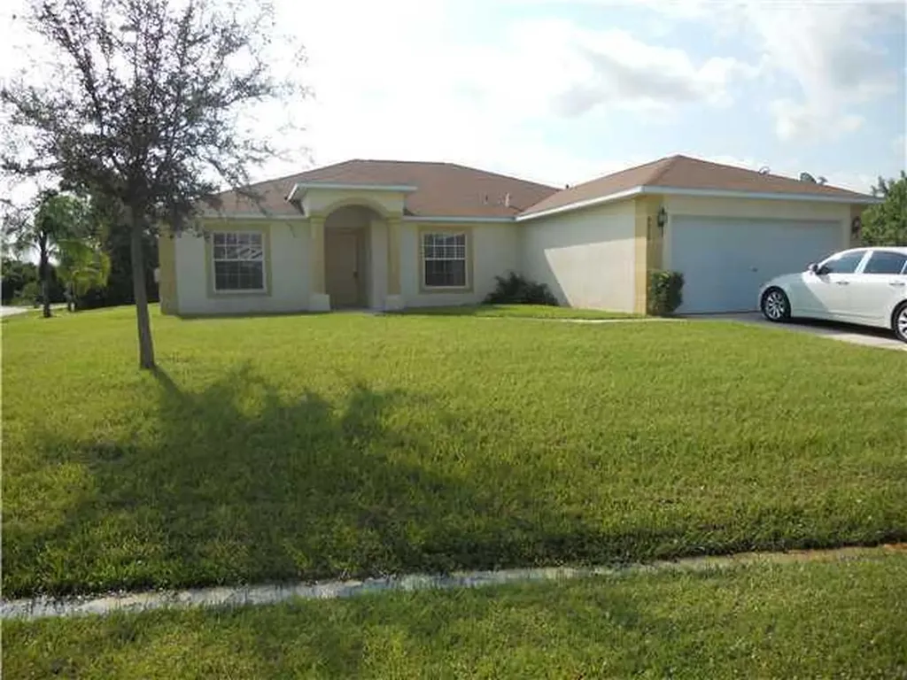 4510 SW Oscar Court Port St Lucie FL 34953