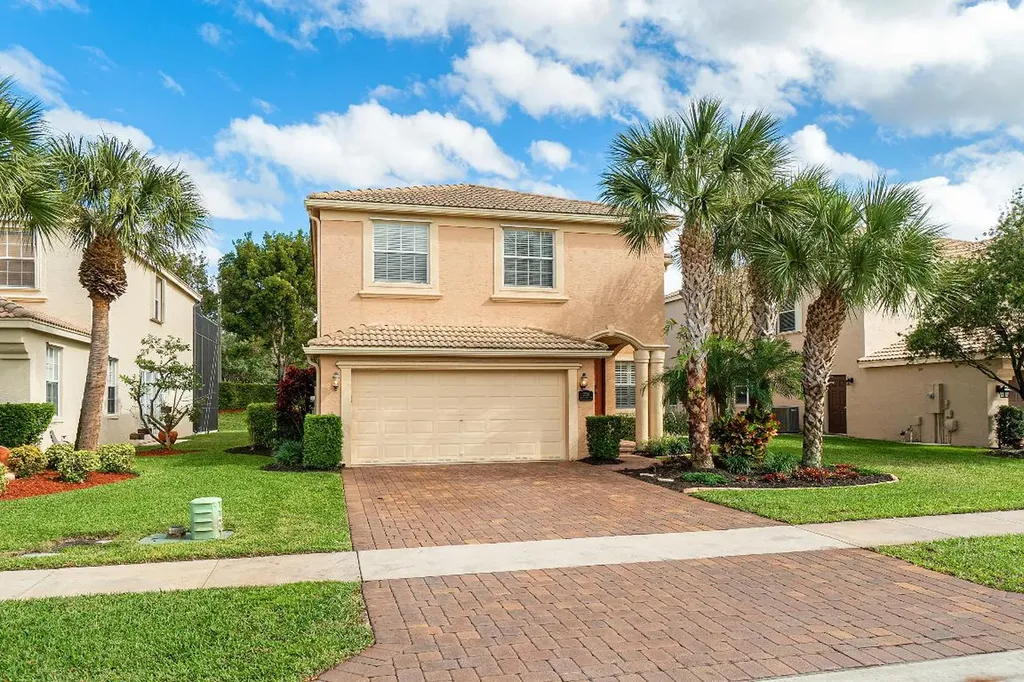 2716 Misty Oaks Circle Royal Palm Beach FL 33411