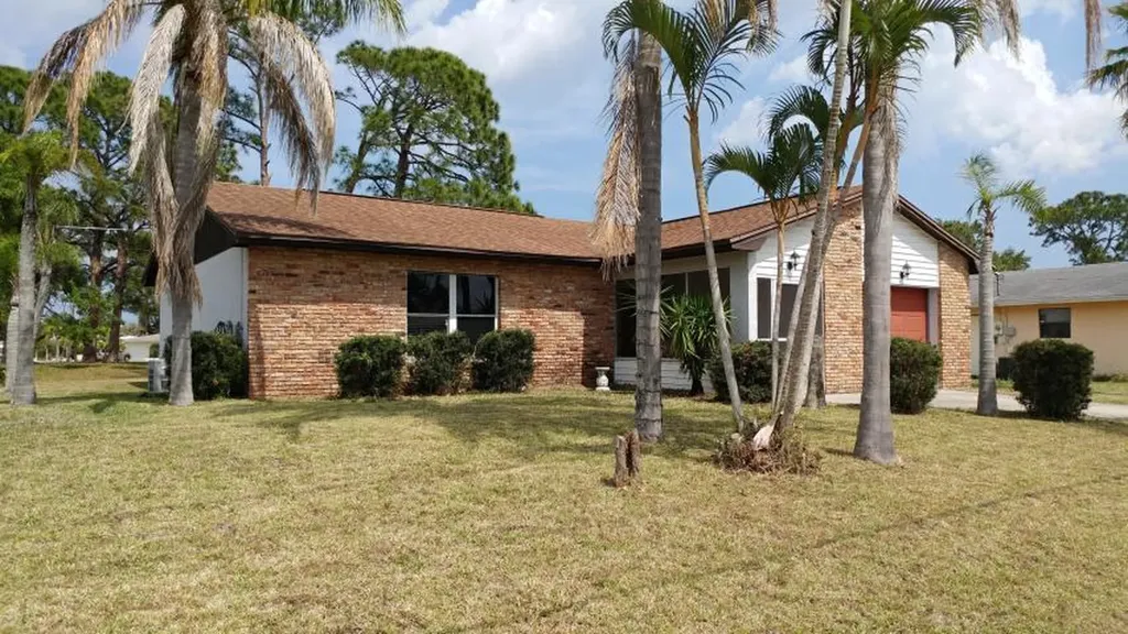 759 SE Floresta Drive Port St Lucie FL 34983