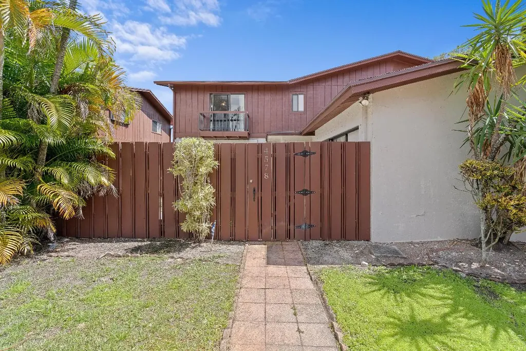 4578 Holly Lake Drive Lake Worth FL 33463