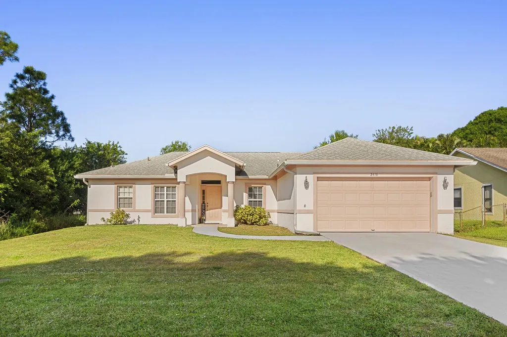 2418 SW Avondale Street Port St Lucie FL 34984