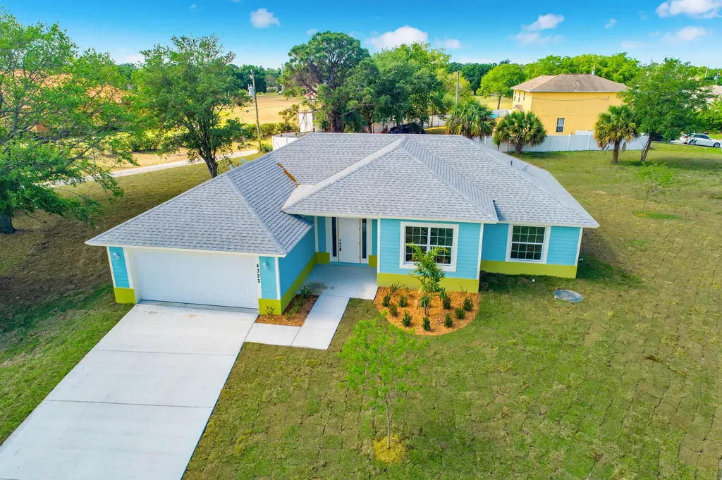 4322 SW Elaine Court Port St Lucie FL 34953