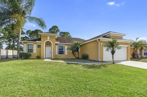 526 SW Butler Avenue Port St Lucie FL 34983
