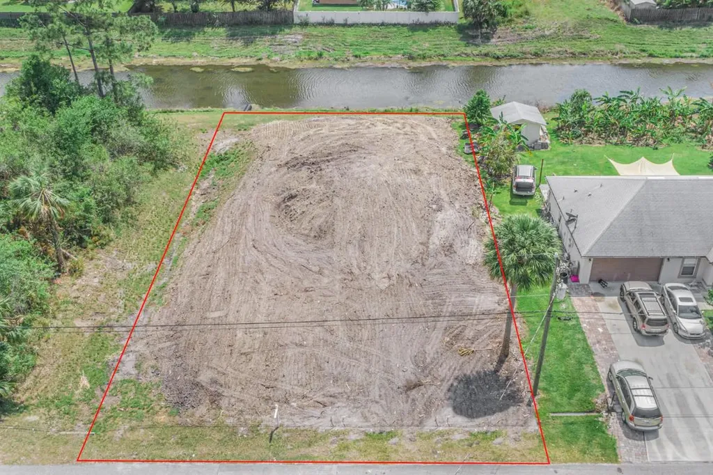 1210 SW Dalton Avenue Port St Lucie FL 34953