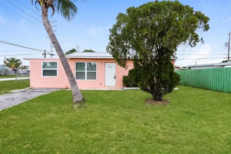 2932 Giuliano Avenue Lake Worth FL 33461