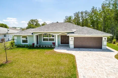 5475 NW Carla Court Port St Lucie FL 34986