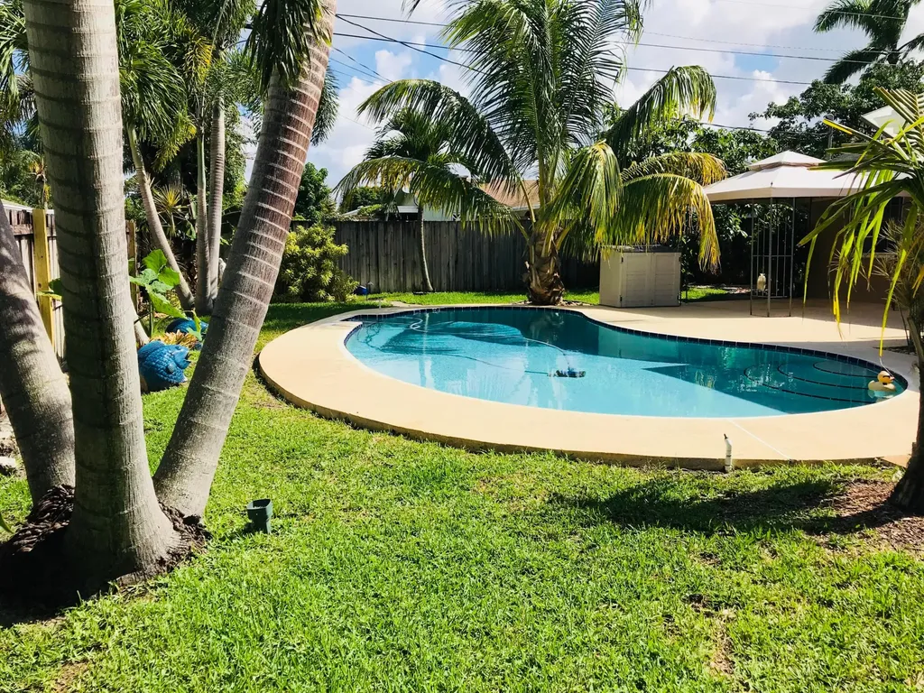 4941 Bonanza Road Lake Worth FL 33467