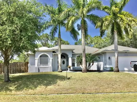 5815 NW Chesboro Terrace Port St Lucie FL 34986