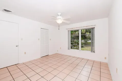 4072 Oak Hammock Lane Fort Pierce FL 34981