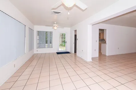 4072 Oak Hammock Lane Fort Pierce FL 34981