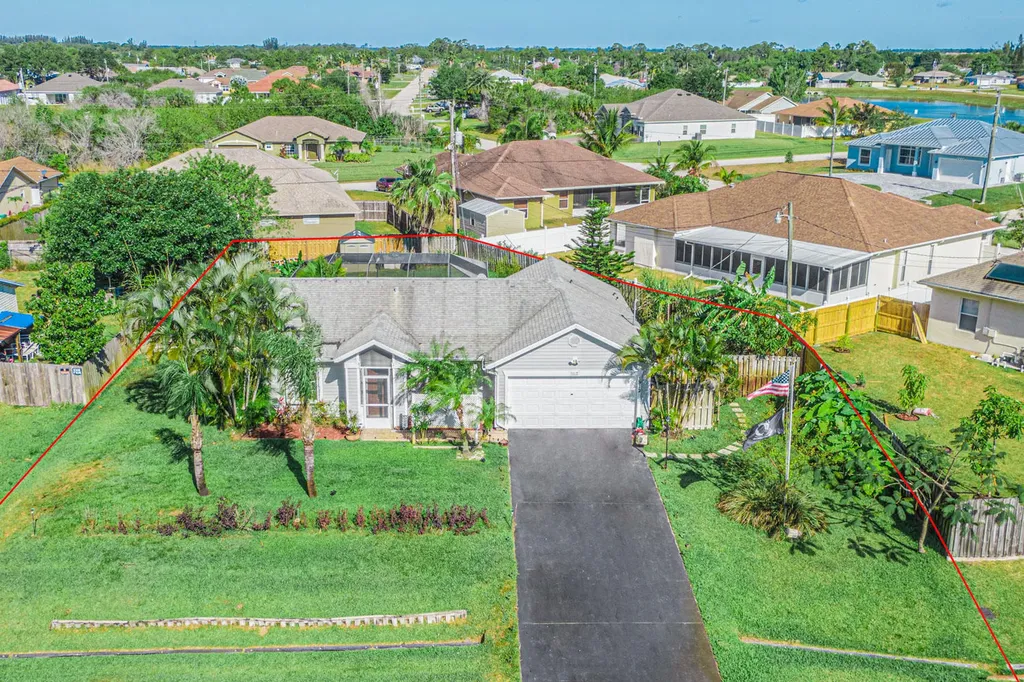 1912 SW Saga Street Port St Lucie FL 34987