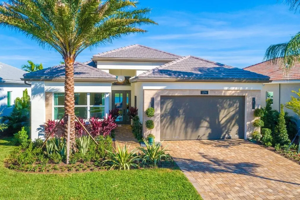 12640 Pink Myrtle Court Boynton Beach FL 33473