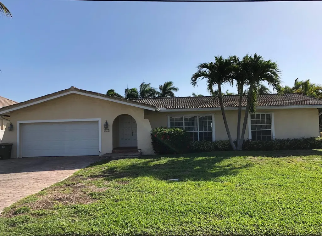 3140 NE 28th Avenue Lighthouse Point FL 33064