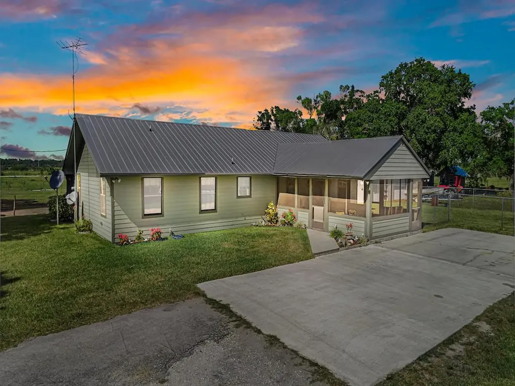 6210 Russakis Road Fort Pierce FL 34951
